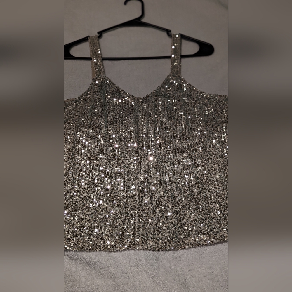 Eyeshadow sequence tank size Medium